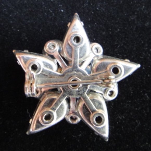 VTG Blue Star Brooch - Picture 6 of 9